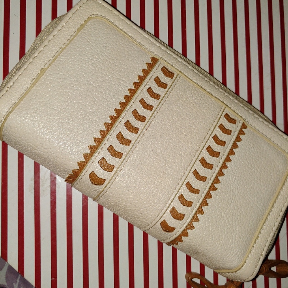 Jessica Simpson Wallet